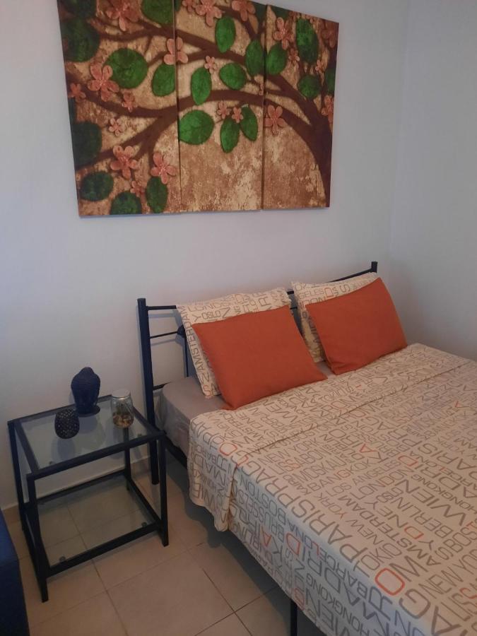 Park View Apartment In Paralia Dionisiou Eksteriør billede